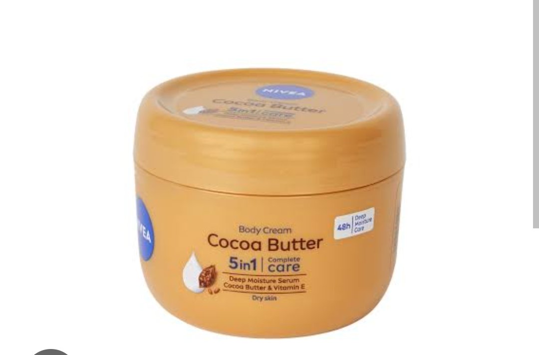 You are currently viewing Does Nivea Cocoa Butter Lighten Skin? Benefits & Myths Explained